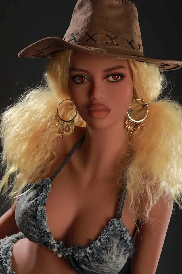 Margot158cm5ft2 US Stock Cow Girl Doggy Style Real Sex Doll Black With Pussy Anal Oral 3 Openings COS DOLL Male Sex Toys
