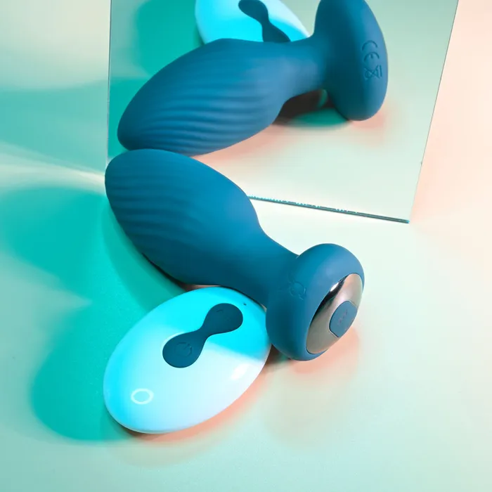 ShhhWndsr Anal Playboy Pleasure SPINNING TAIL TEASER Vibrating Anal Plug Teal Blue ShhhWndsr Anal Playboy Pleasure SPINNING TAIL TEASER Vibrating Anal Plug Teal Blue