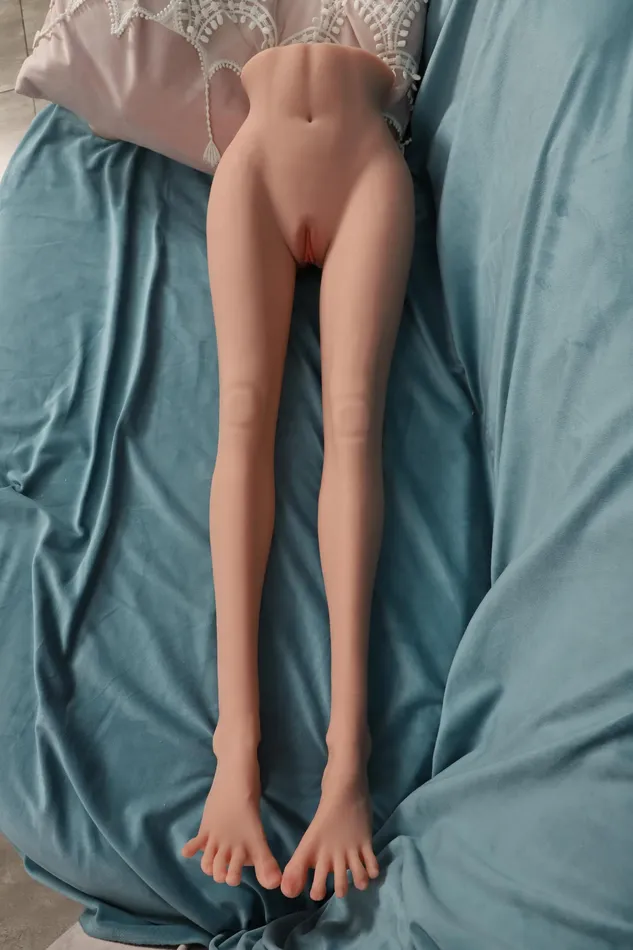Silicone Seduction Male Sex Toys Torso Doll Legs 75cm